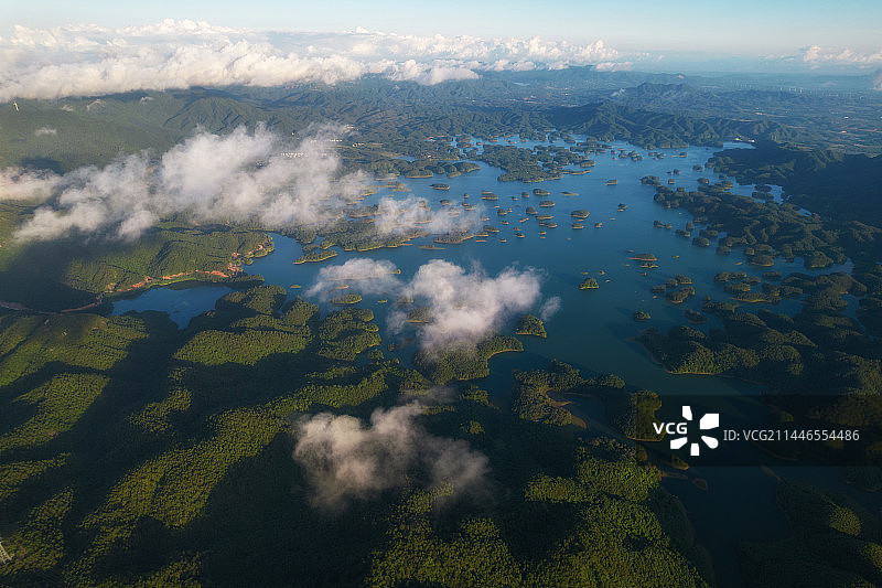 清晨大隆洞水库云海图片素材