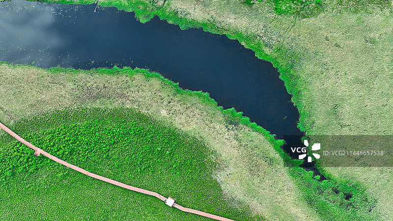 林都新青月牙湖图片素材