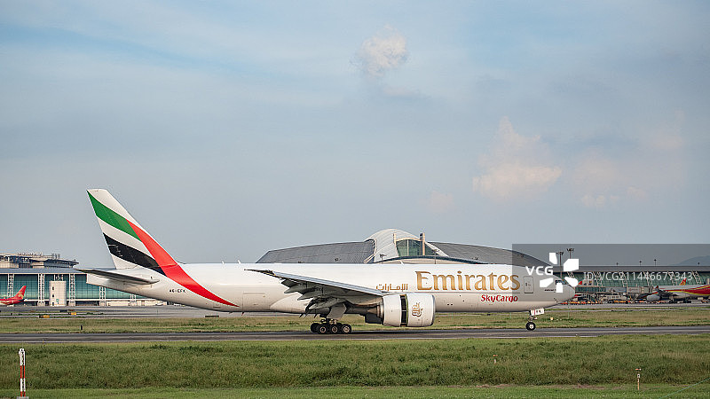 阿联酋航空货机A6-EFK，波音777-F图片素材