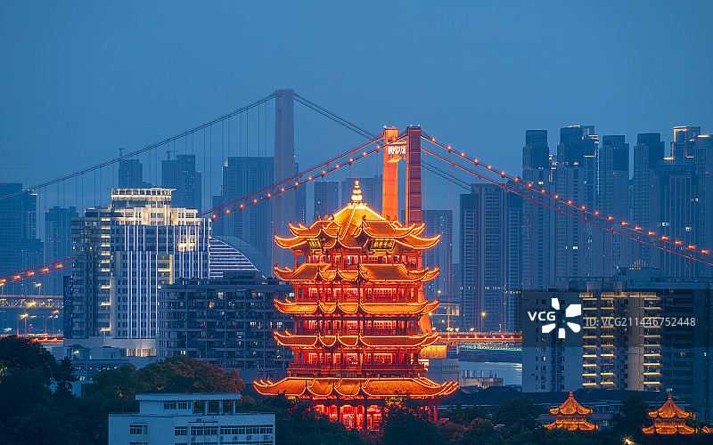 武汉☆黄鹤楼（与鹦鹉洲、杨泗港长江大桥同框）图片素材