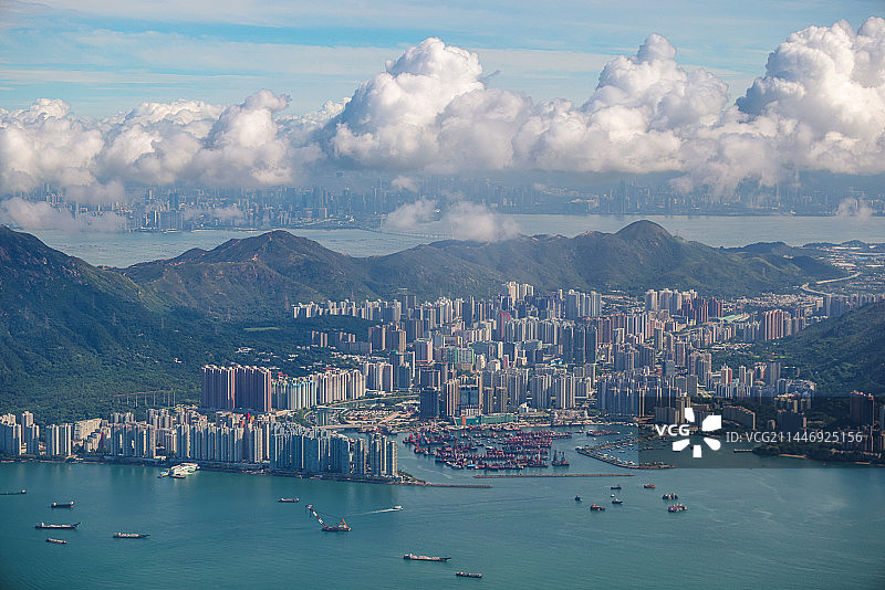 航拍深港图片素材
