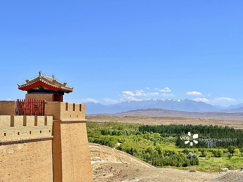 大西北甘肃酒泉河西走廊丝绸之路祁连雪山嘉峪关图片素材