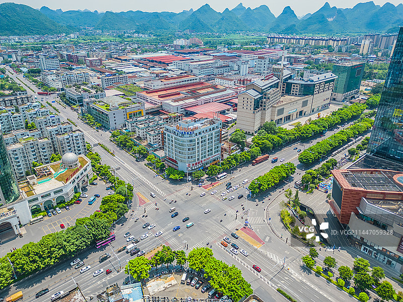 桂林翠竹路的路口交通图片素材