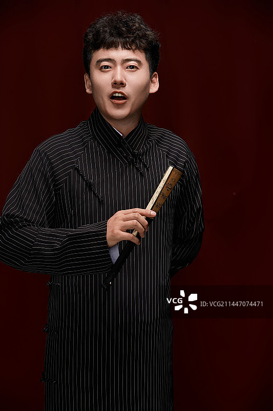 中国传统曲艺相声表演艺人形象图片素材