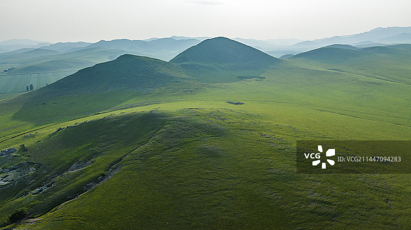 扎鲁特山地草原  日落图片素材