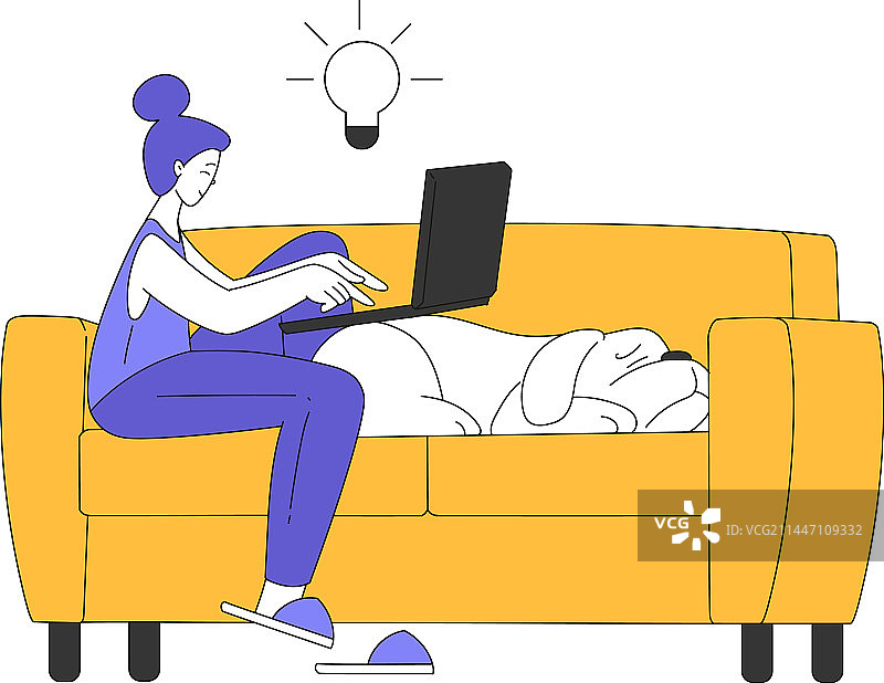 年轻女人在沙发上远程办公图片素材