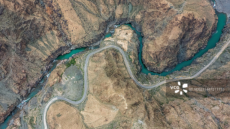 黑河在甘肃省张掖市境内最狭窄的河段图片素材