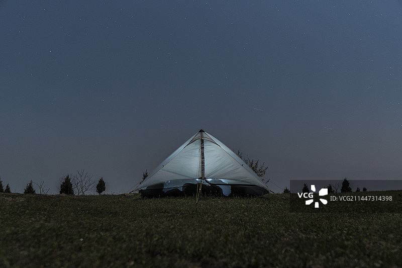 唯美户外帐篷星空图片素材