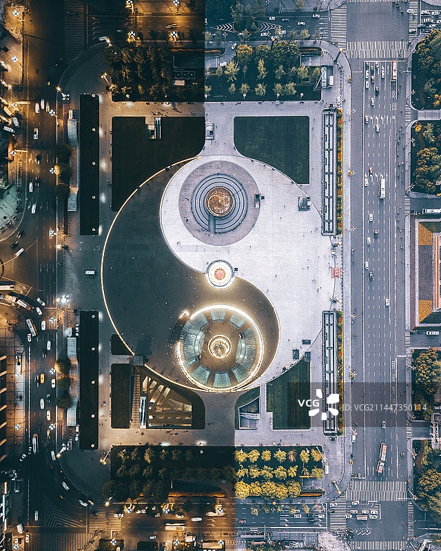 天府广场日夜鸳鸯锅图片素材