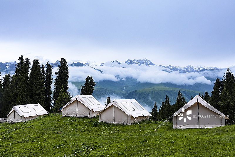 新疆户外露营图片素材
