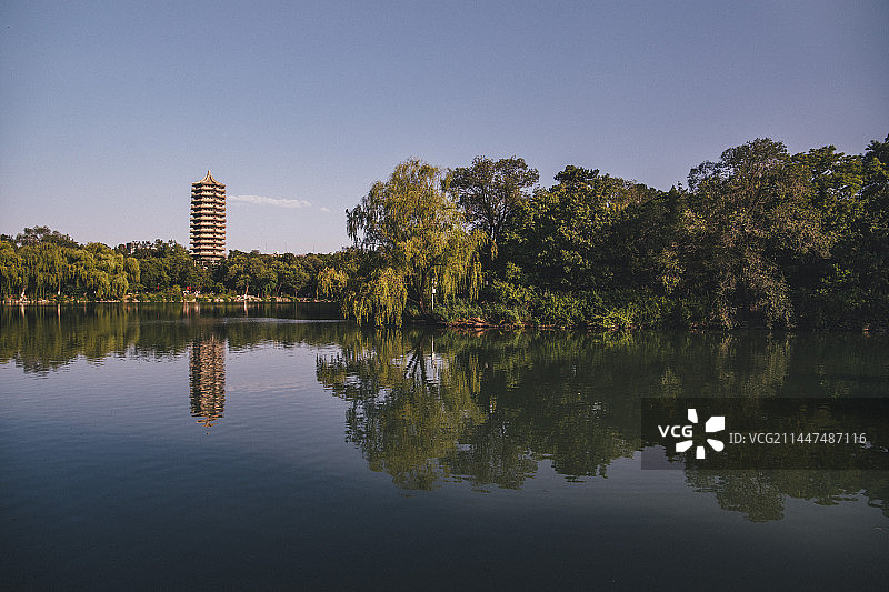 北京大学未名湖风光图片素材