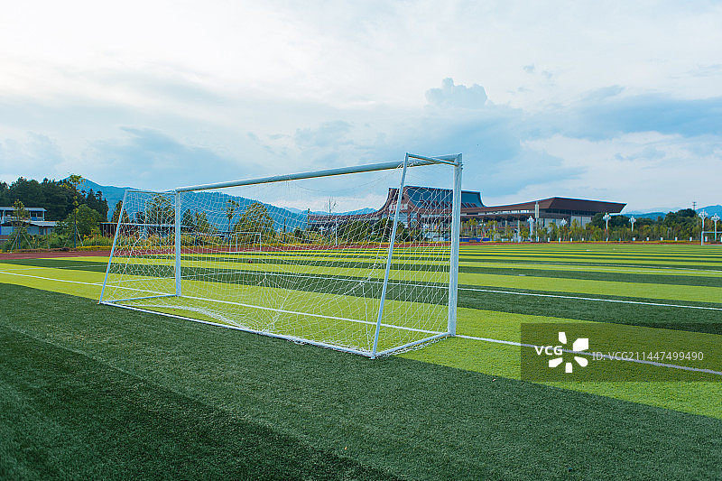 学校田径场足球场图片素材