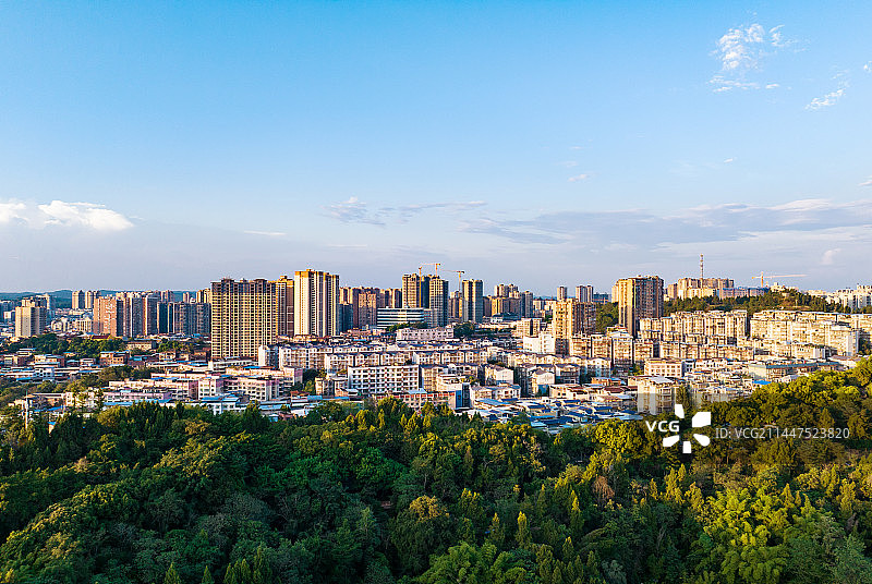 航拍四川省安岳县夏季雨后晨曦风光图片素材