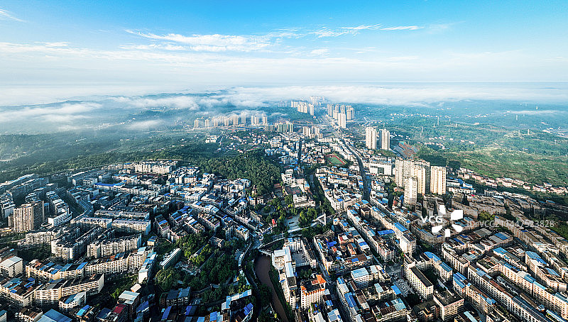 航拍四川省安岳县夏季雨后晨曦风光图片素材