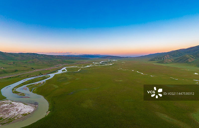 巴音布鲁克九曲十八弯图片素材