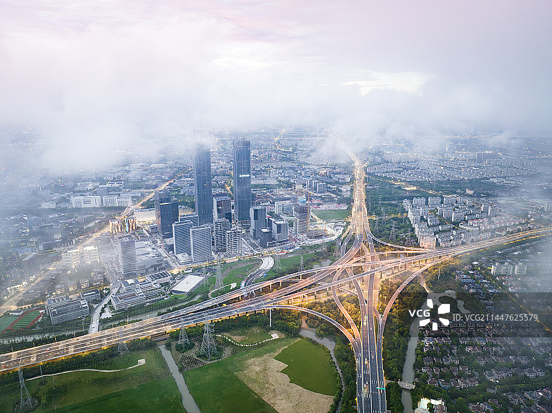 张江双子塔科学之门图片素材