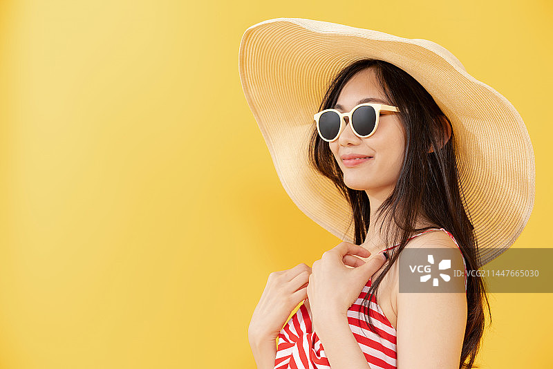 夏日美女图片素材