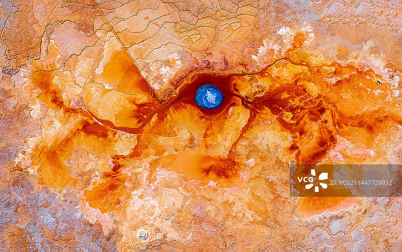 俯瞰艾肯泉&蓝色恶魔之眼图片素材