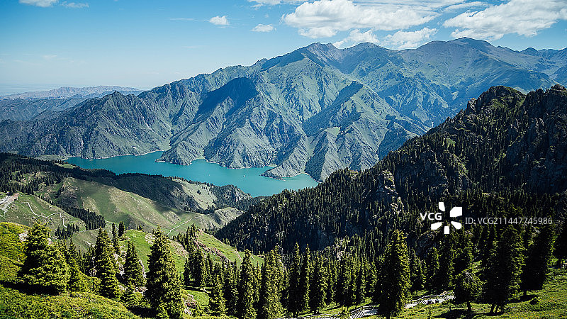 新疆天山天池图片素材