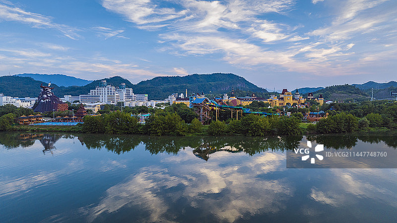 碧水蓝天冒险岛图片素材