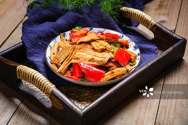 美味的腐竹炒肉片图片素材