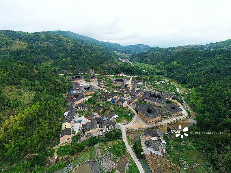福建省漳州市福建土楼南靖景区河坑土楼群航拍图片素材