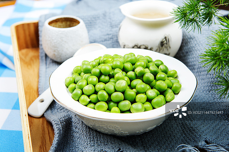 新鲜的豌豆粒图片素材