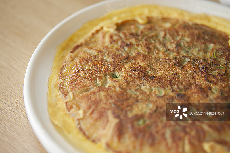 蚵仔煎，煎饼，海鲜煎饼，生蚝煎饼，大饼，鸡蛋饼，早餐，家常菜，大众菜，海产，餐饮文化，河鲜，海鲜图片素材