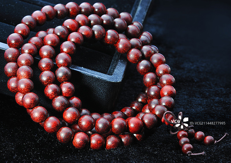 高贵雅致，平安顺遂的手串图片素材