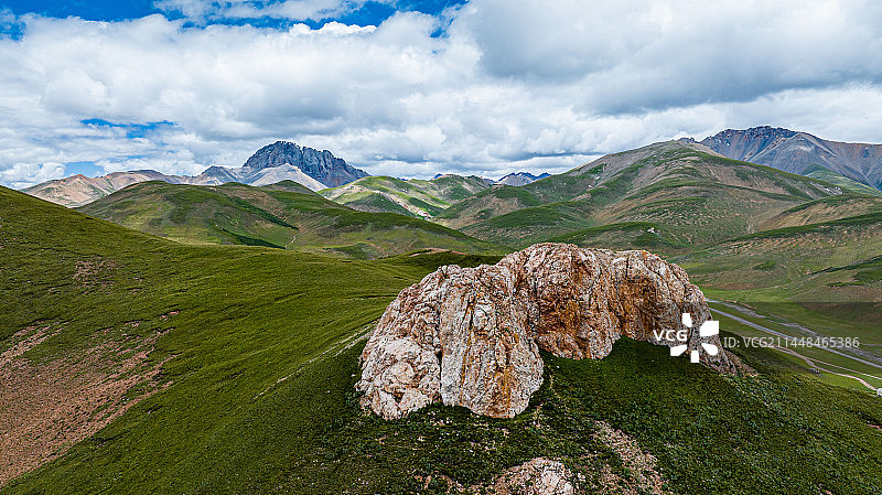 澜沧江源头-青海省玉树藏族自治州杂多县扎青乡图片素材