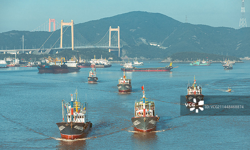 浙江舟山岱山出海捕鱼图片素材