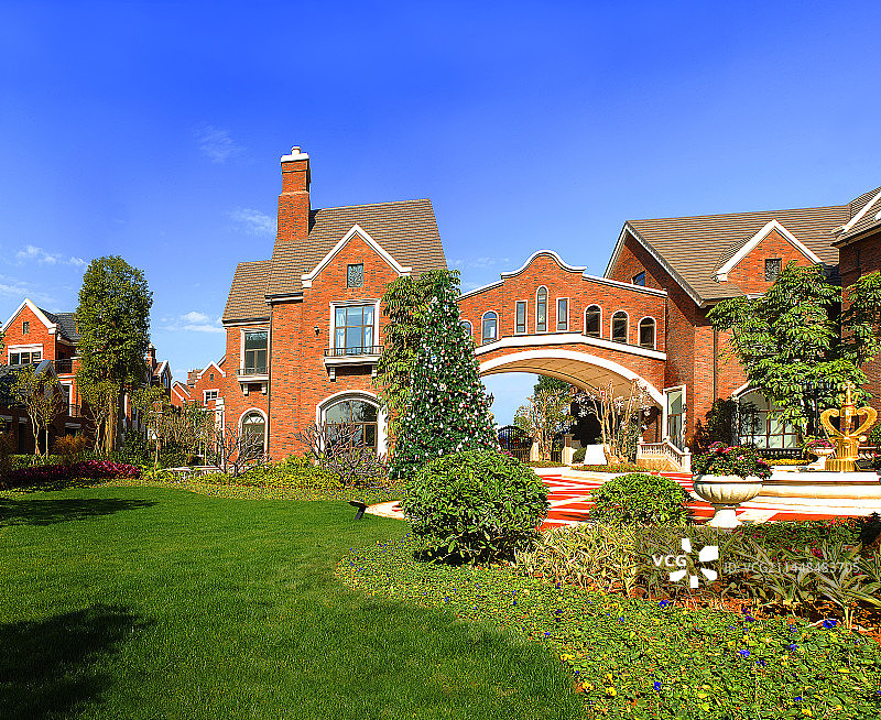 红墙，蓝天，绿荫，我理想的家园图片素材