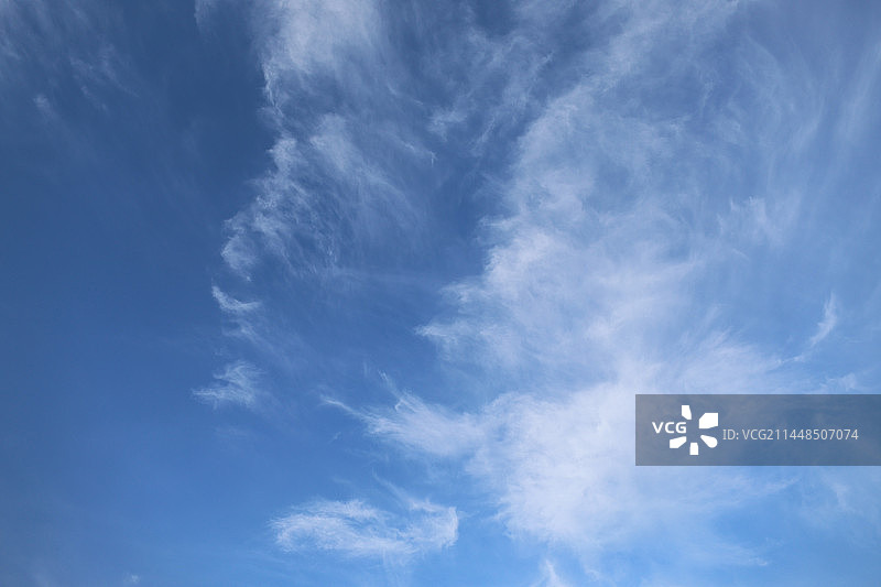 庐山如琴湖和山脉风光图片素材