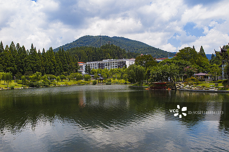 中国江西吉安井冈山市井冈山风景名胜区茨坪挹翠湖风光图片素材