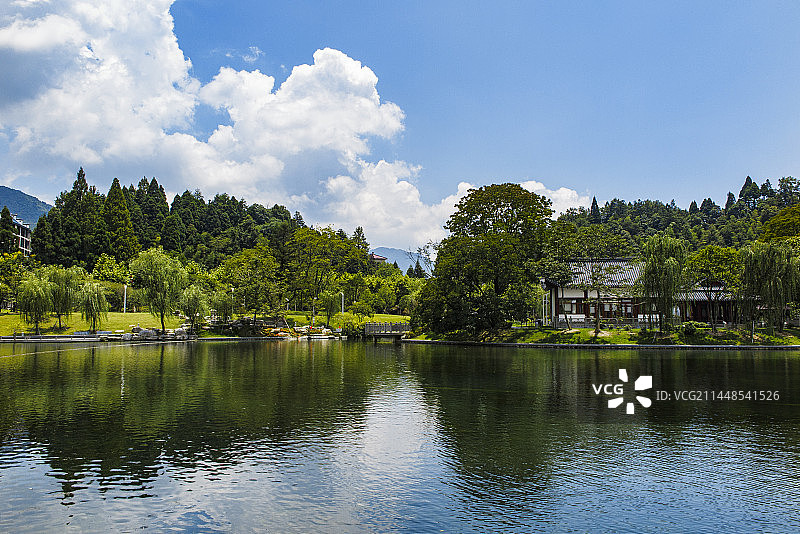中国江西吉安井冈山市井冈山风景名胜区茨坪挹翠湖风光图片素材