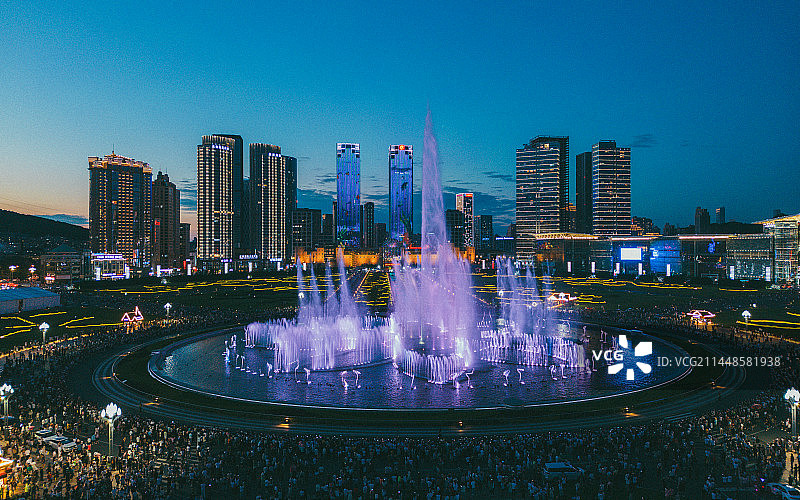 航拍大连星海广场音乐喷泉图片素材