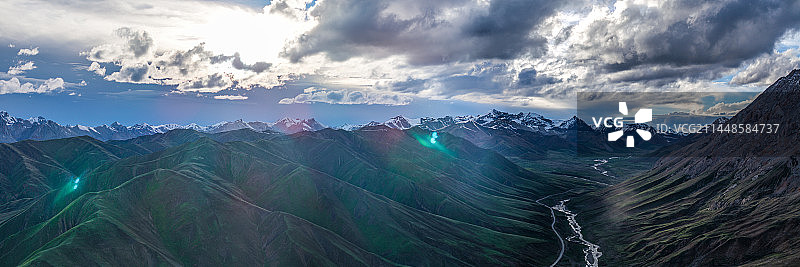 澜沧江源-日阿东拉垭口图片素材