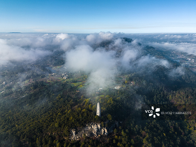 泸州泸县玉蟾山白龙塔航拍视角全景图图片素材
