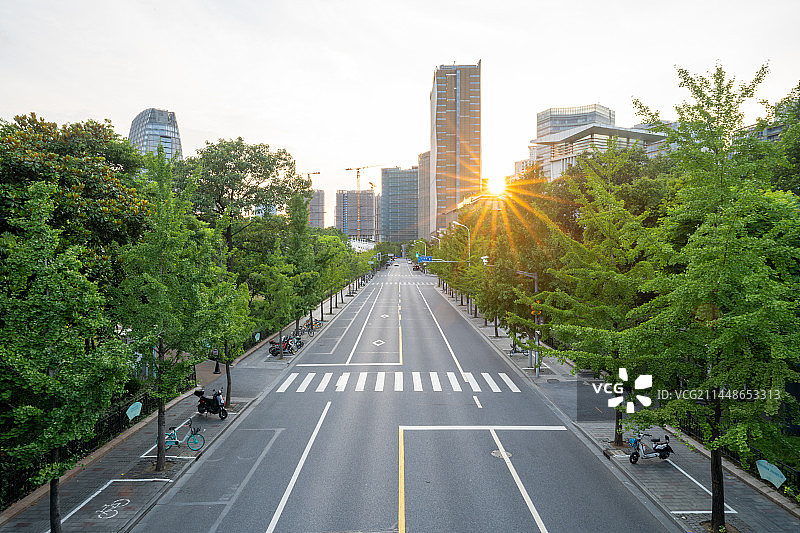 城市柏油路图片素材