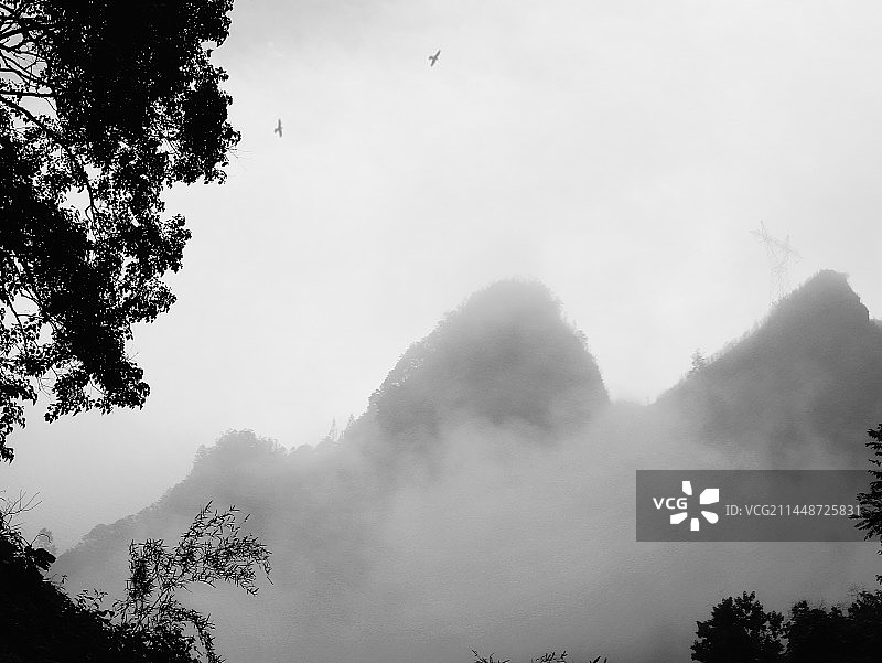 飘渺仙途万灵山图片素材