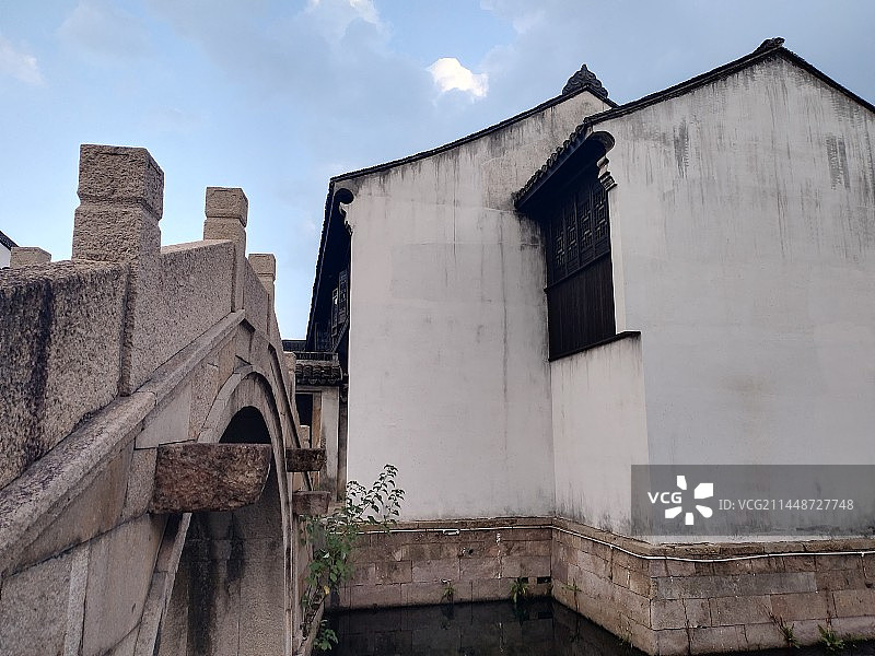 浙江嘉兴江南古镇里的古老的建筑图片素材