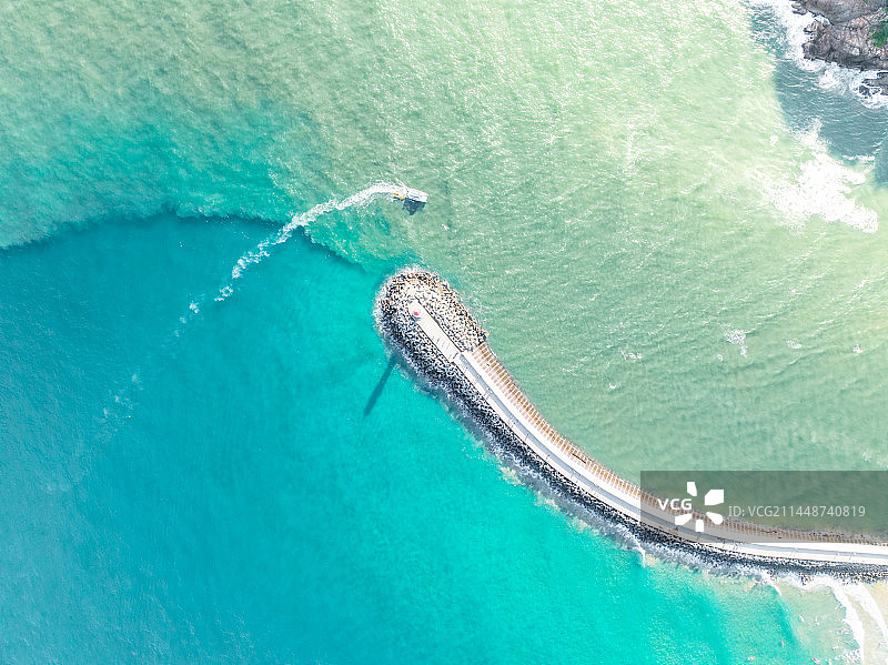 海上船只的高角度视图图片素材