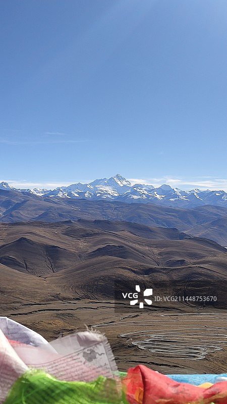 珠穆朗玛峰日照金山图片素材