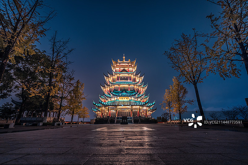 重庆鸿恩阁夜景图片素材