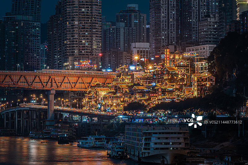 重庆洪崖洞夜景远景图片素材