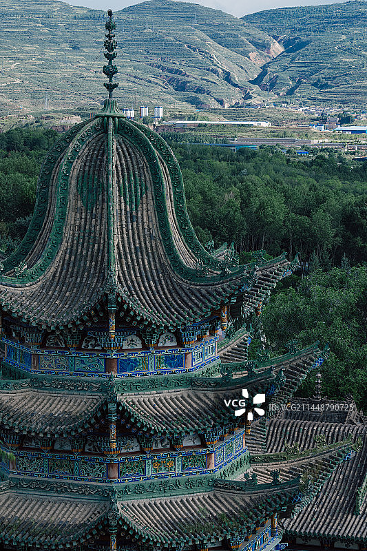 青海省西宁市 南山公园 凤凰台 古建筑 少数民族建筑图片素材