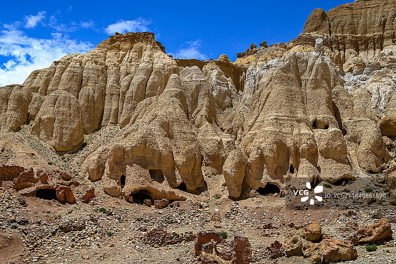 西藏阿里 古象雄王国遗址穹窿银城图片素材