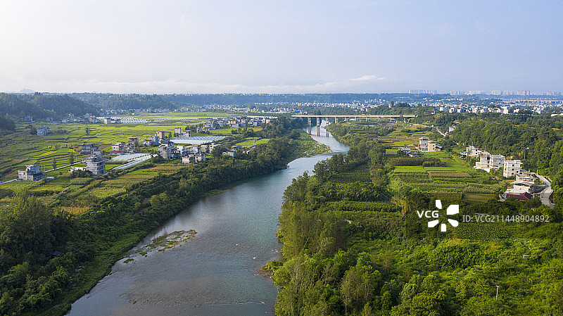 航拍湖北省恩施州来凤县仙佛寺图片素材