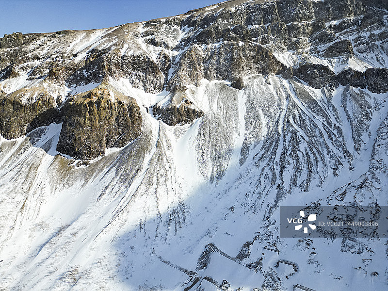 中国吉林省白山市安图县长白山景区冬季晴天航拍视角美丽风景图片素材