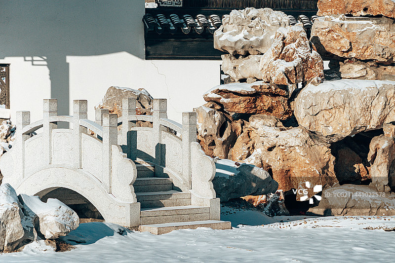 冬天的哈尔滨中国亭园图片素材